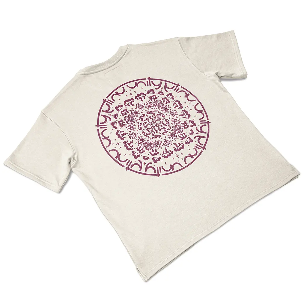 TSHIRT_Logosmall_Mandala_back_sand&bordeaux.webp